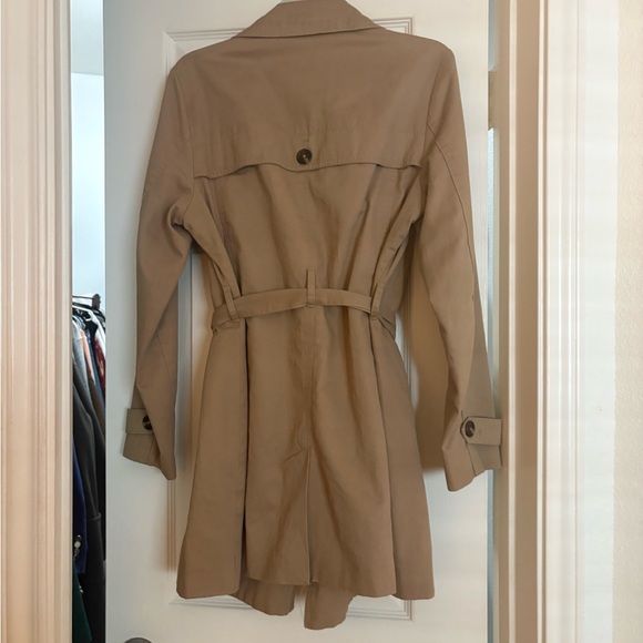 GAP Tan Double-Breasted Trench Coat - Picture 6 of 6